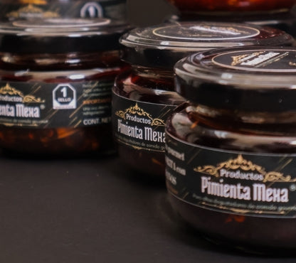 Salsa macha gourmet de chile morita con arándanos